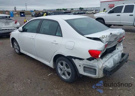 2011 Toyota Corolla S z USA, uszkodzony, nr VIN 2T1BU4EE8BC697290